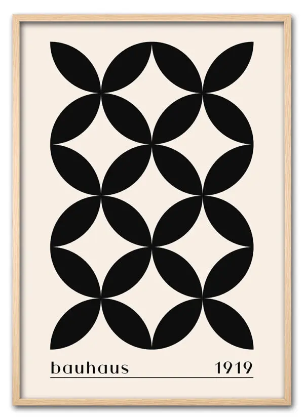 Bauhaus Cross Pattern – Classic Black Eg