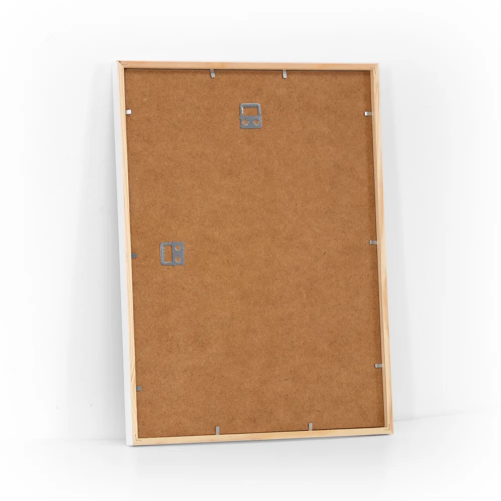 Billedramme, hvidmalet i 30x40 cm, med almindelig glas og ophæng