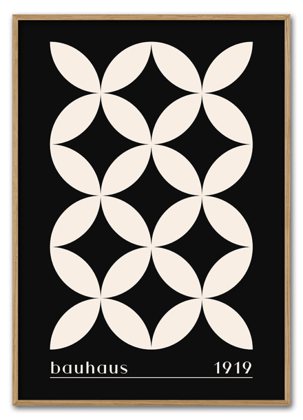 Bauhaus Cross Pattern – Black Edition Massiv Eg