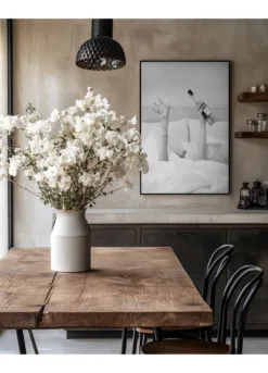 Alternative view of Aperol In Bed Low Key