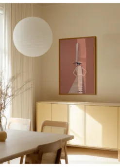 Alternative view of City girl