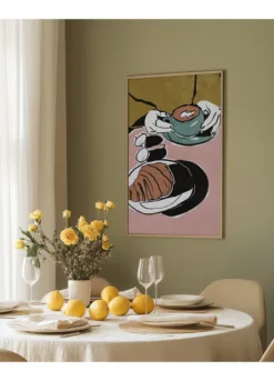 Alternative view of Croissant et cafe au lait