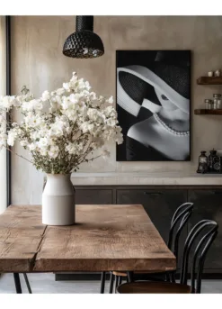 Alternative view of Elegance in Shadow