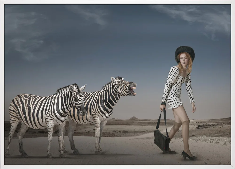 Madam you wear the wrong patterns_Hvid