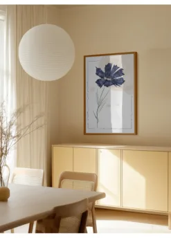 Alternative view of Pretty Blue Flower