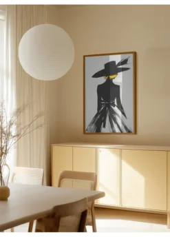 Alternative view of The Lady In the Black Hat