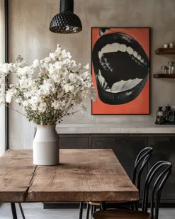 Alternative view of The Mouth