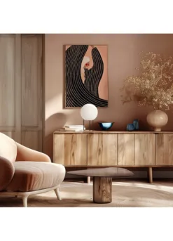 Alternative view of The Woman With the Black Dress