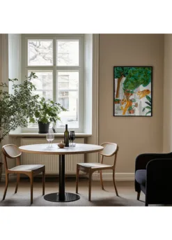 Alternative view of Tigers In Greece