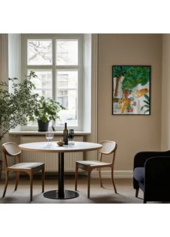 Alternative view of Tigers In Greece