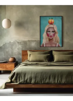 Alternative view of Woman With Peach