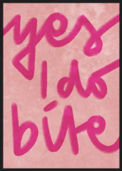 Alternative view of Yes I do bite